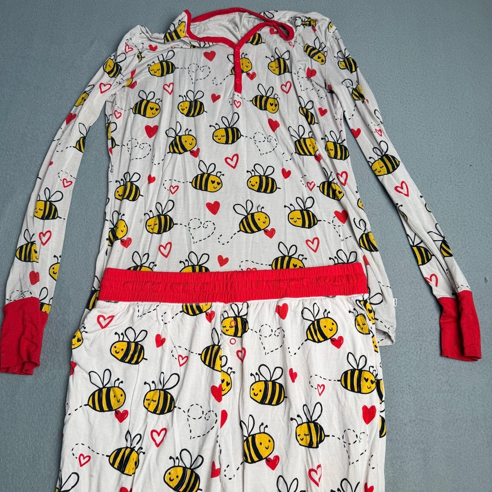 Little Sleepies Bumble Bee Hearts Bamboo Viscose Pajama Set Womens Medium Red